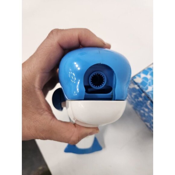 VINTAGE Avon 1997 Kids Blue White Whale Design Bubble Maker Fun Toy With Box - Picture 3 of 7